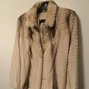 Custom Cut Ladies Mink Coat Size 6